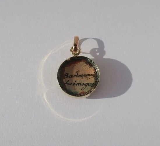 Pendentif Fabiola - Pendentif en or jaune et émail de Limoges 58 Facettes