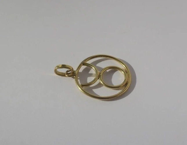 Pendentif Pendentif médaille zodiaque Taureau en or jaune 58 Facettes