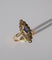 Bague 55 Bague marquise en or rose, saphir synthétique et perles 58 Facettes