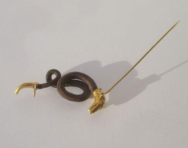 Broche Broche serpent en or rose 18 carats et turquoise, début XIXe 58 Facettes