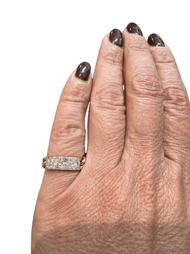 4c104b9d-f272-4b83-2097-af69373df800