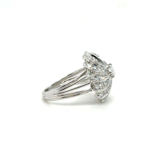 Bague 52 Bague fleur en or blanc 18 carats et diamants 58 Facettes 1.0000435/3