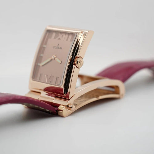 Montre Corum Tobogan Flip Up - Montre femme en or rose 18 carats quartz 58 Facettes 1.0000977/2