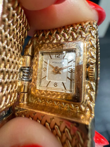 9dffb249-23ae-49c2-d5b9-db86186abb00