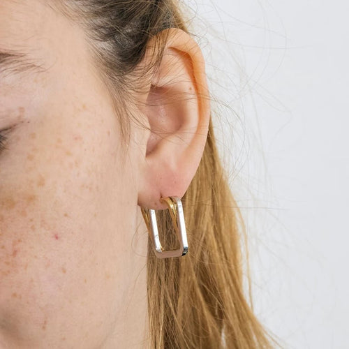 1dcc42d3-80a6-4974-b476-f826b959f000