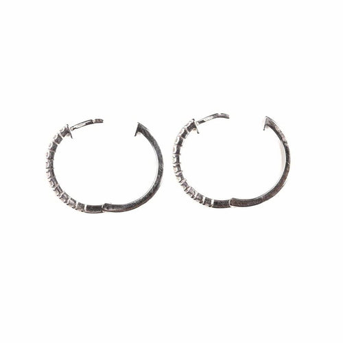 Boucles d'oreilles Boucles d’oreilles créoles en or blanc 18K et diamants 58 Facettes