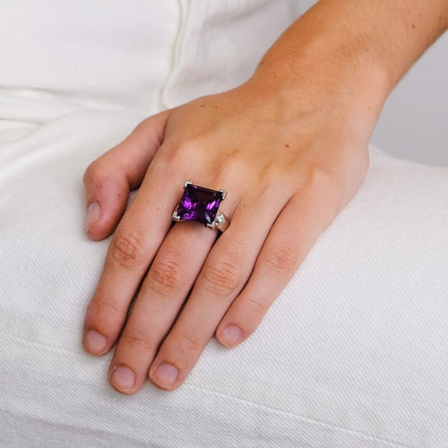 e8a91db2-ff09-493b-edba-9cdb687b1000