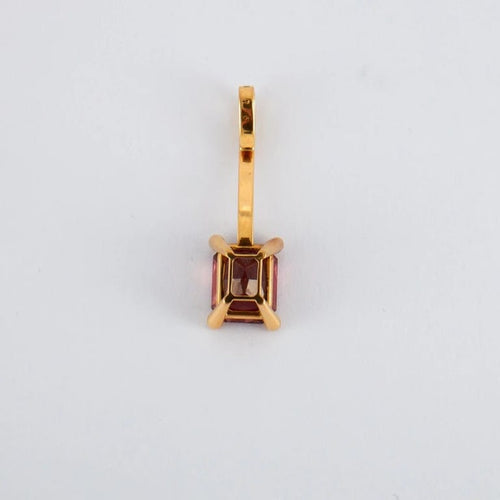 Pendentif Pendentif tourmaline rose en or jaune 18k et diamant 58 Facettes 2.157