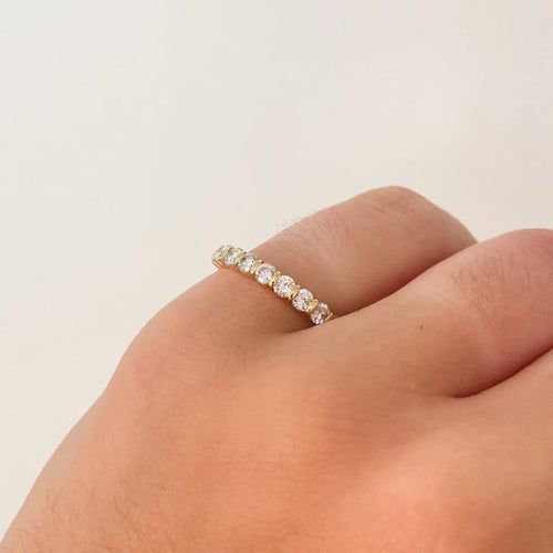 8d297cff-2dac-4c87-edc5-2580290ead00