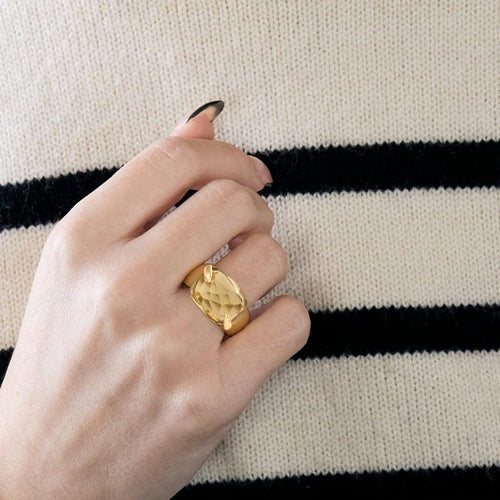 Bague 53 Bague en or jaune 18k sertie d’une citrine fumée 58 Facettes M8888