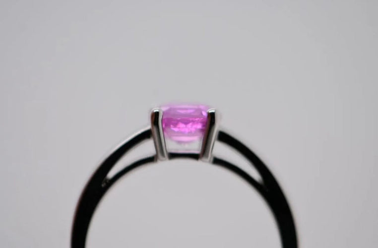 ff8812f1-d68c-48e9-69f7-b384a1f1af00