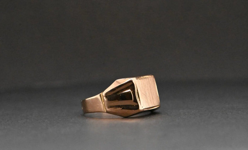 Bague 52 Chevalière en or jaune 18 carats, taille 52 58 Facettes