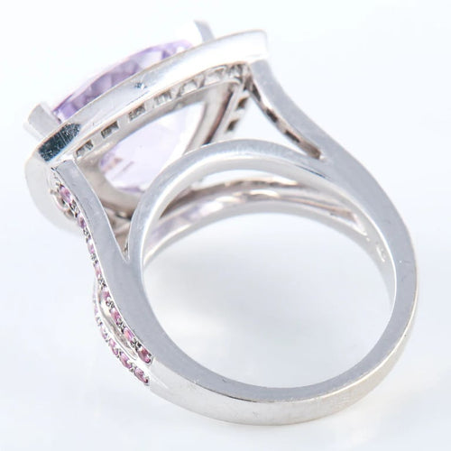 19a25d01-9f62-4f41-e3dd-79a9e4887c00