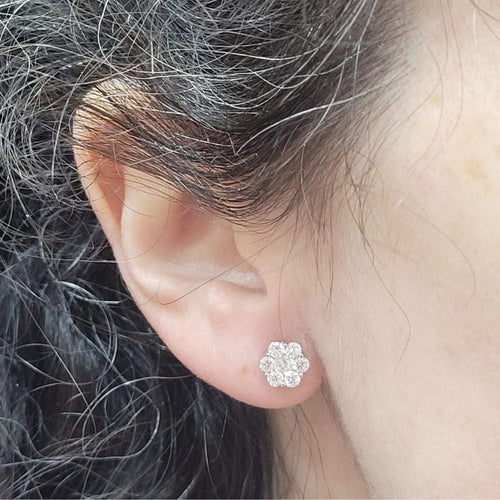 5235708f-664e-493b-cb02-3ab34b9afb00