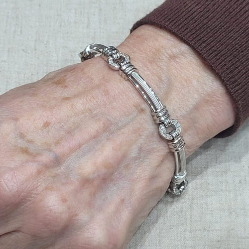 2c0f67f7-04e5-4e9a-dfd5-03eaf6c6a900