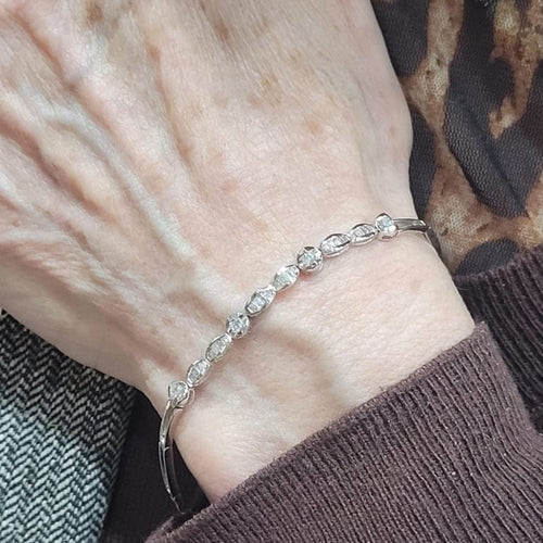 b8905651-eb81-4a16-765b-c1b6f6078f00