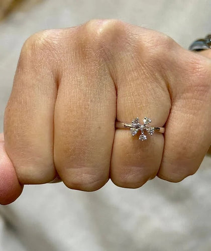 818f9e0f-2422-4859-a784-5b1e833e7300