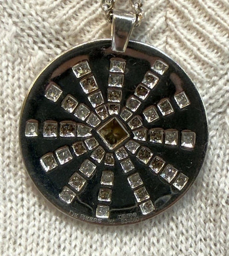 Collier De Beers Talisman - Chaîne et pendentif en or blanc 18 carats et diamants 58 Facettes