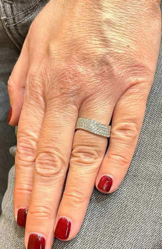 ffe90c12-5461-4d12-87d3-54266ce30900