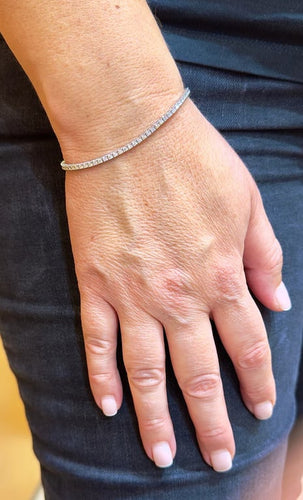 b878e665-eab8-4707-e263-d6bb1a936e00