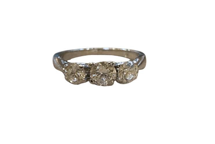 Bague 53 Alliance trilogie vintage en or blanc 18 carats et diamants 58 Facettes
