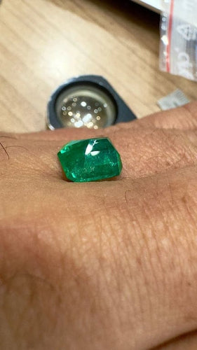 Bague Émeraude de Colombie certifiée LFG - Pierre 3,19 carats rectangulaire 58 Facettes