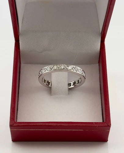 08010fe8-d48d-4d75-5f43-67c38c10f900