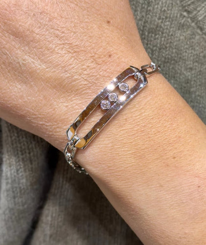 40150712-d21a-49f0-385b-0306196d7b00