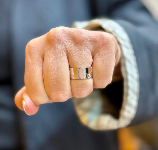 b7a29c7f-6776-4dd9-3aa2-a92efa6a3000