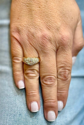 Bague 56 Bague ondulée vintage en or jaune 18 carats et diamants 58 Facettes