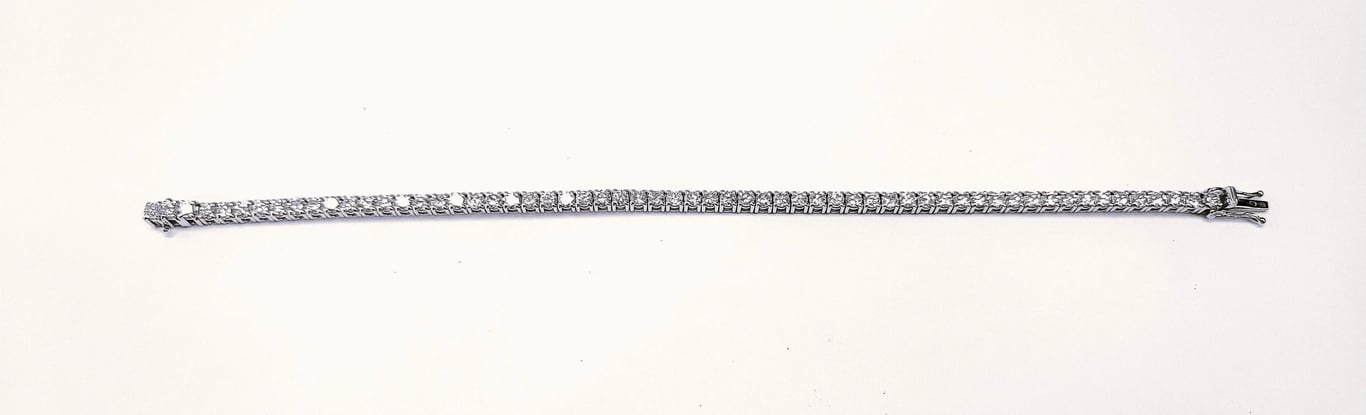 5fc415a4-3818-4250-2200-d061c8bceb00