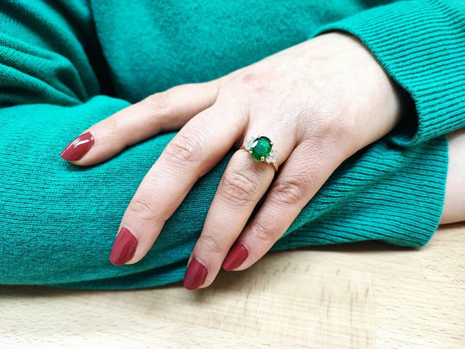 Bague 55 Bague en or jaune 18K, émeraude et diamants 58 Facettes Bag.Em.Ep.FA.25