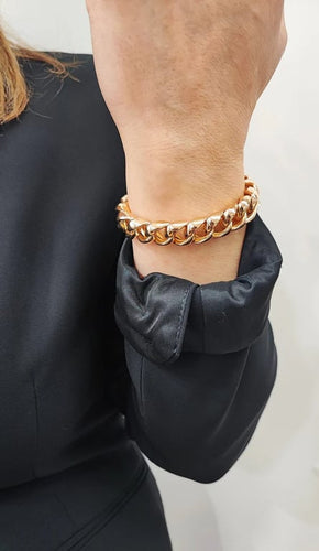 1e50a709-7982-46b6-d2e8-e1b6274a1100