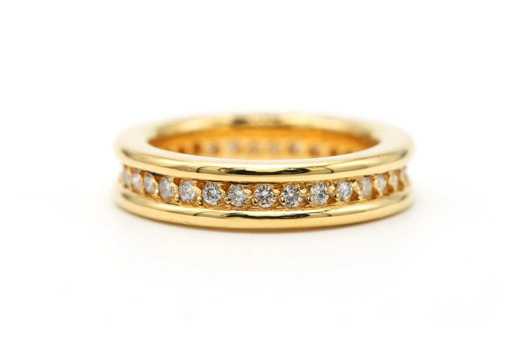 Bague 50 Bague contemporaine en or jaune 18 carats sertie de diamants 58 Facettes 23256