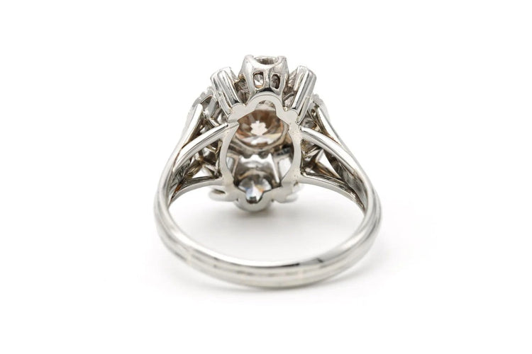 Bague 57 Bague années 70 en or blanc 18 carats et diamants 2,39 ct 58 Facettes 23168