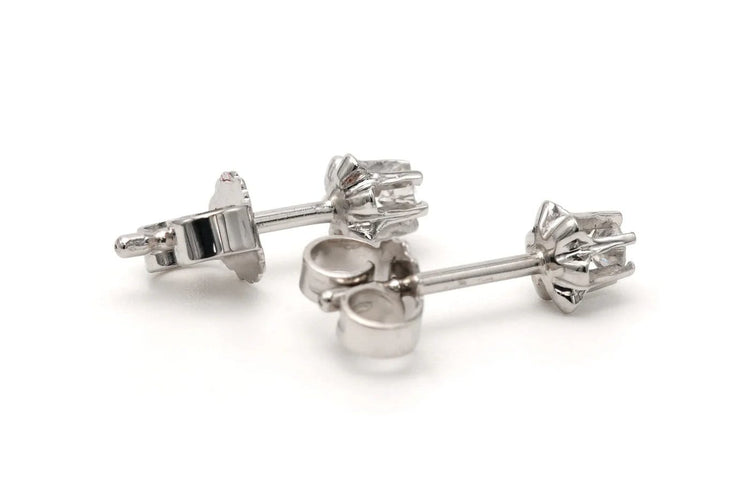 Boucles d'oreilles Art déco - Boucles d'oreilles en or blanc et diamants 58 Facettes 23334