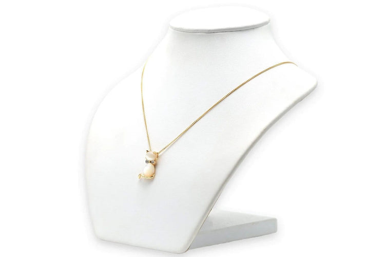 Pendentif Pendentif contemporain en or jaune 14 carats, nacre et diamants 58 Facettes B800