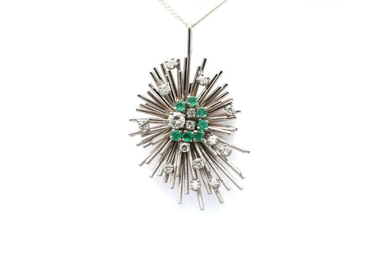 Pendentif Pendentif années 50 serti d’émeraudes et diamants en or blanc 18 carats 58 Facettes 23329