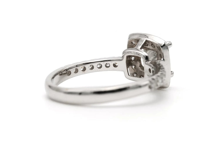 Bague 52 Bague contemporaine en or blanc 18 carats et diamants 1,32 ct 58 Facettes 23394