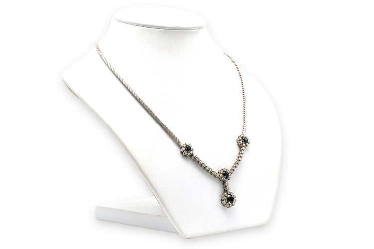 Collier Collier années 1970 en or blanc 18 carats avec saphirs et diamants 58 Facettes 23301