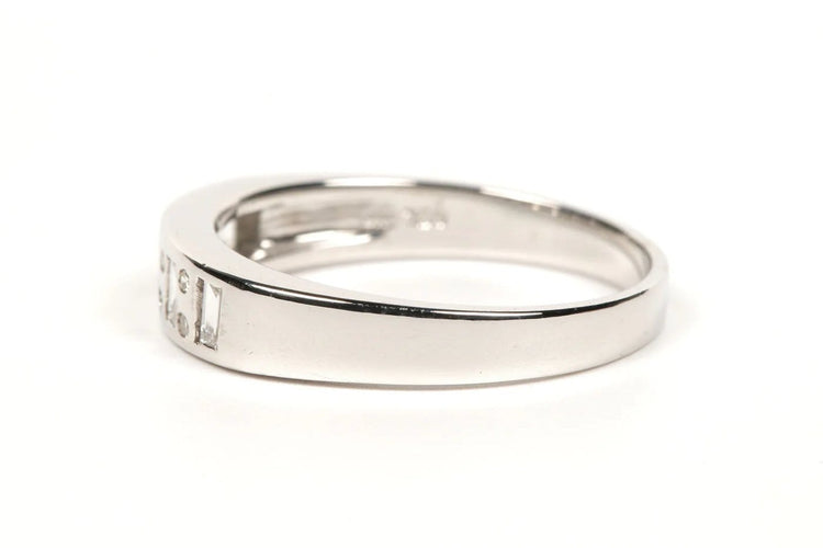 Bague 56 Alliance demi-américaine - Bague en or blanc 18 carats et diamants 58 Facettes 19361