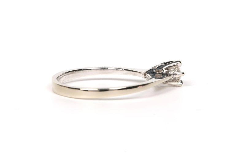 Bague 49 Solitaire - Bague en or blanc 18 carats et diamant taille brillant 0,11 ct 58 Facettes 21205