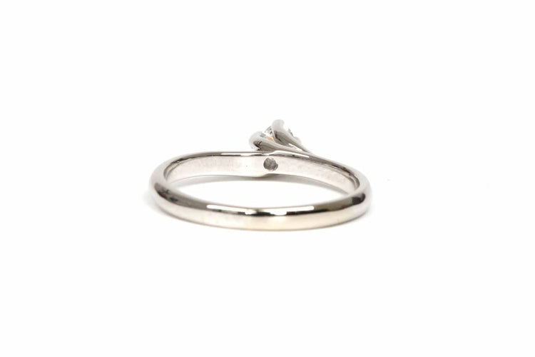 Bague 52 Bague années 70 en or blanc 18 carats et diamant 58 Facettes 21763