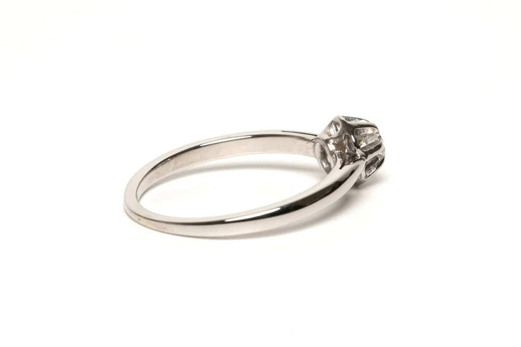 Bague 54 Art déco - Bague en or blanc et diamants 58 Facettes 21855