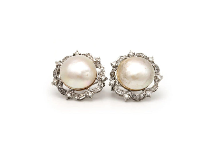 Boucles d'oreilles Art Déco - Boucles d’oreilles en or blanc 18 carats, perles et diamants 58 Facettes 20339