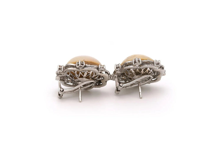 Boucles d'oreilles Art Déco - Boucles d’oreilles en or blanc 18 carats, perles et diamants 58 Facettes 20339