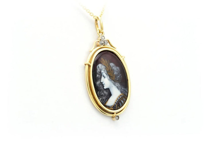 Pendentif Pendentif Art déco en or jaune 18 carats, émail de Limoges et diamants 58 Facettes B535