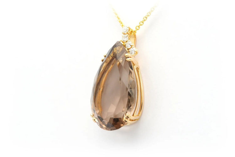 Pendentif Pendentif contemporain en or jaune 18 carats, quartz fumé et diamants 58 Facettes 22322