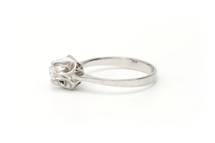 Bague 48 Bague en or blanc 18 carats sertie d’un diamant brillant 0,14 ct 58 Facettes 22377
