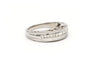 Bague 53 Bague contemporaine en or blanc 18 carats sertie de diamants 58 Facettes 19457